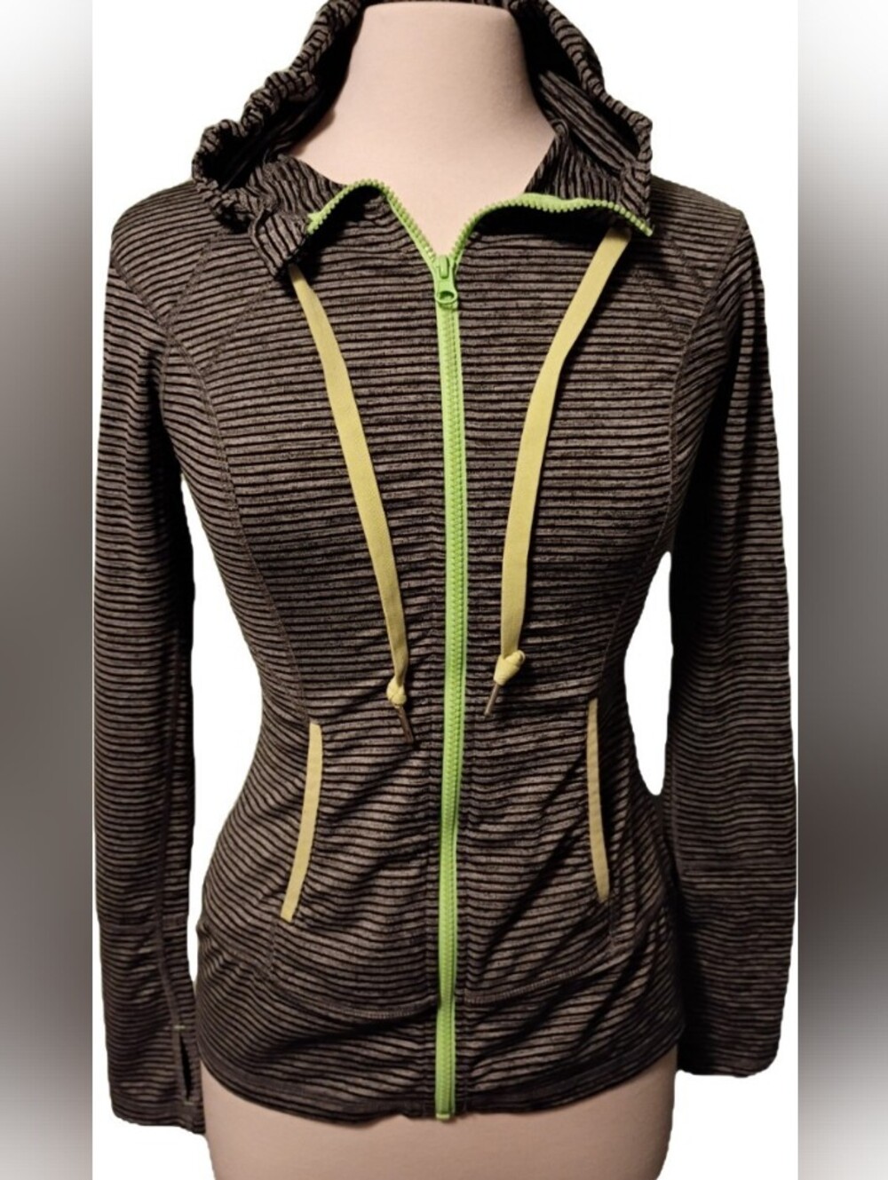 Lukka Charcoal Gray Striped Hoodie Zip Up Jacket Women's Sz Small NWOT